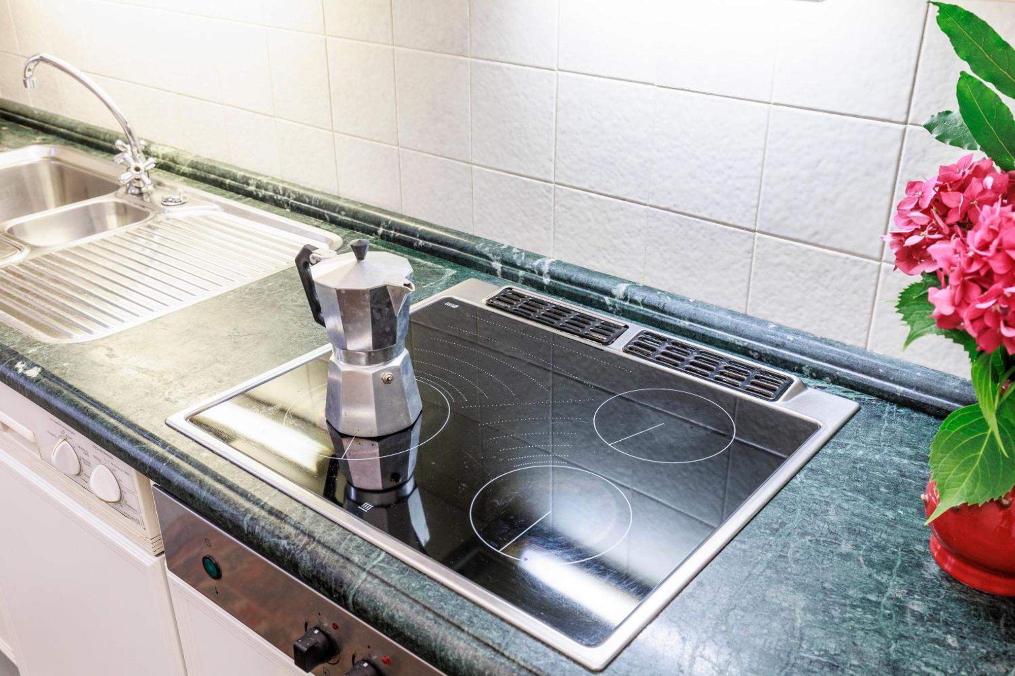 Huge With Private Garden Apartamento Florencia